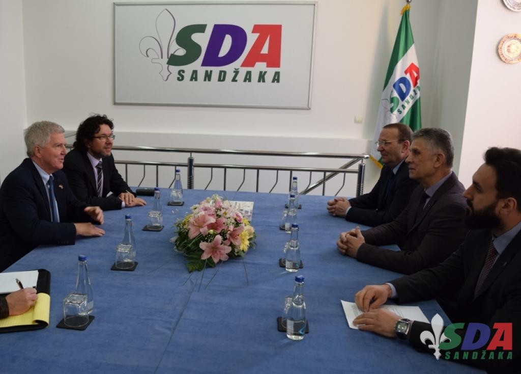Ambasador SAD posetio SDA Sandžaka