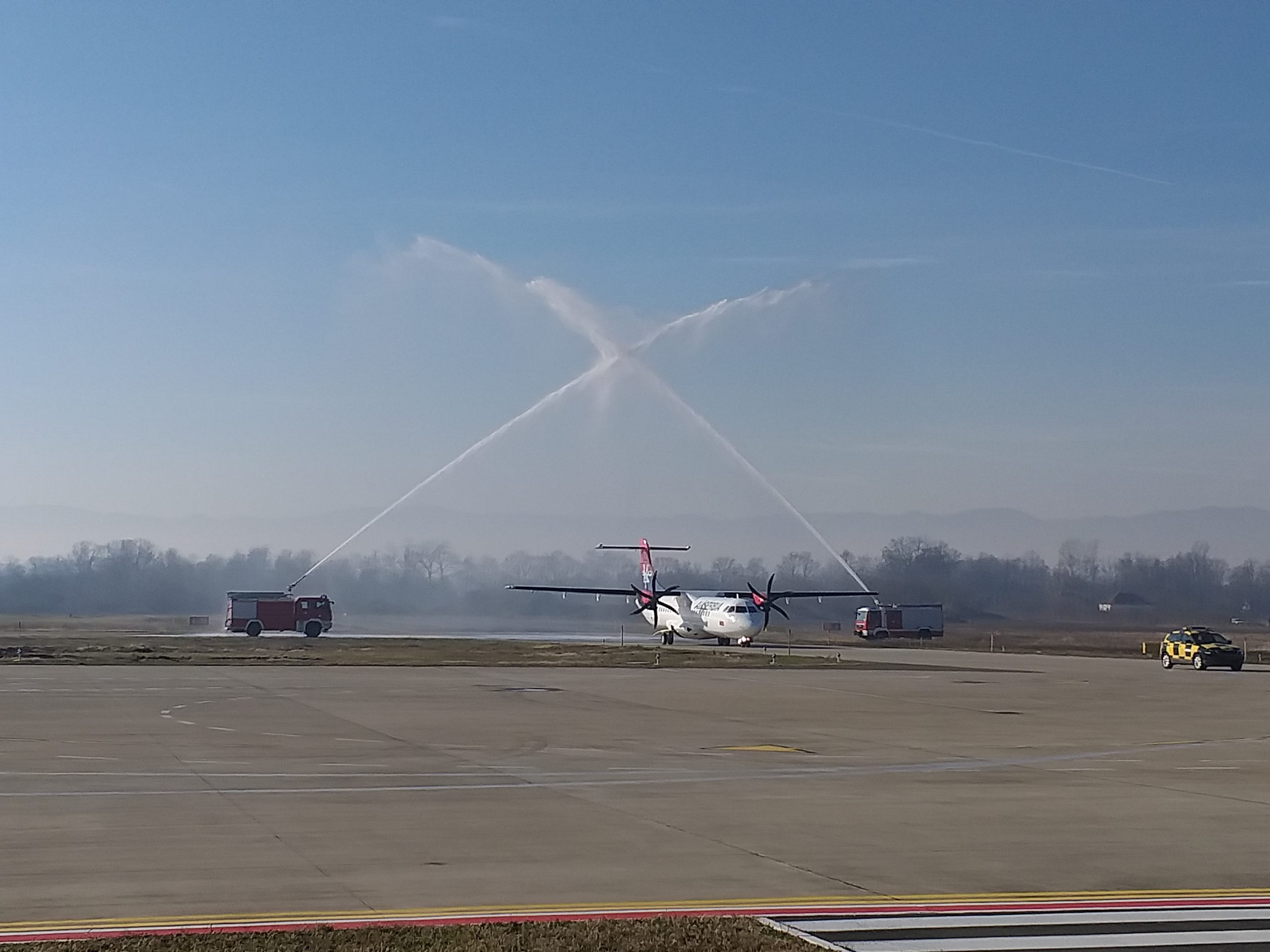 Poleteo avion za Beč: Sa Morave od danas civilni letovi