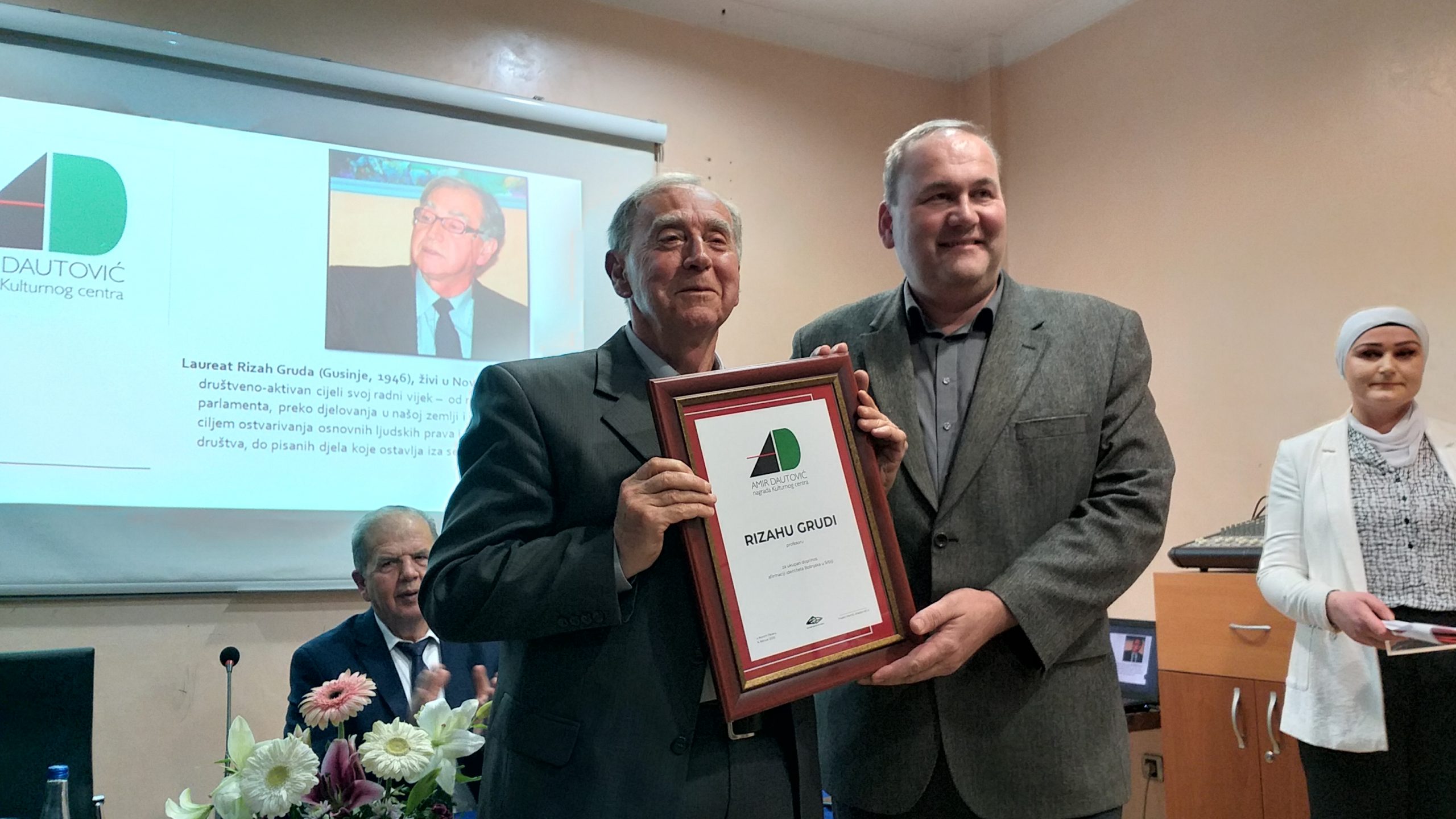 Profesoru Rizahu Grudi uručena nagrada “Amir Dautović”