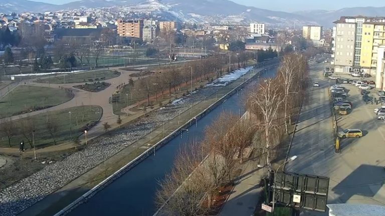 hladno i oblačno