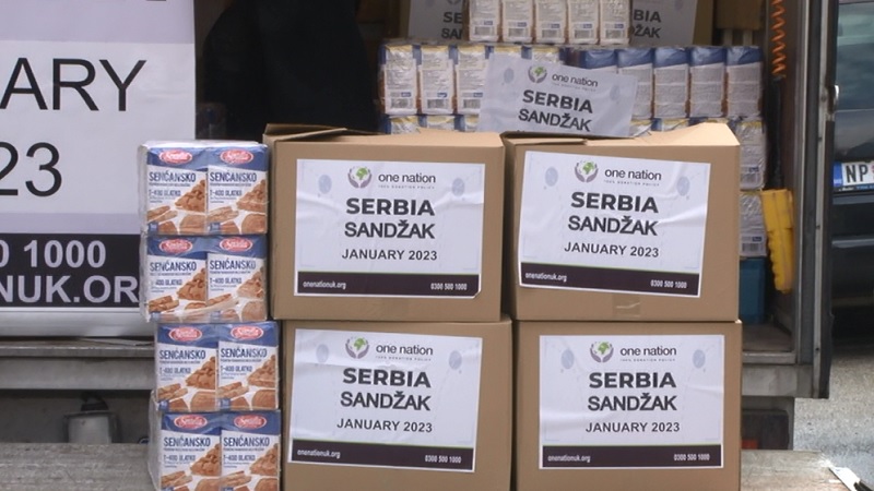 Merhamet i One Nation podelili pakete pomoći