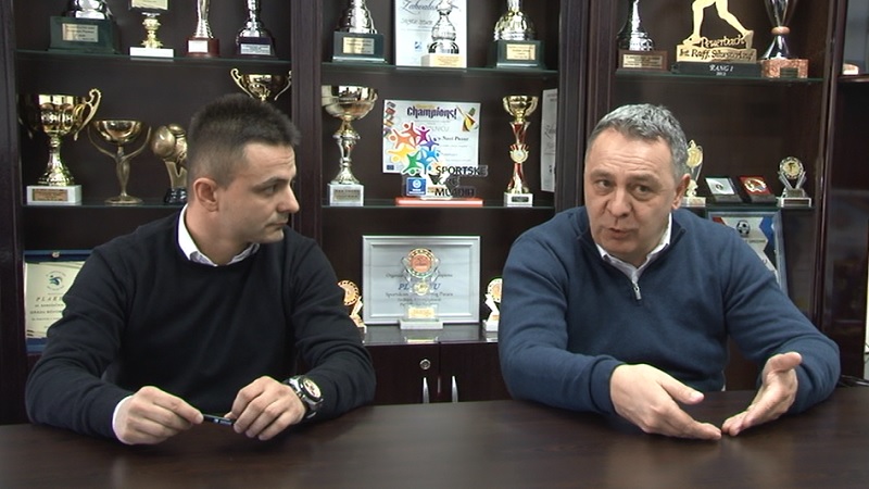 Novopazarski zimski turistički ski bus 2023.