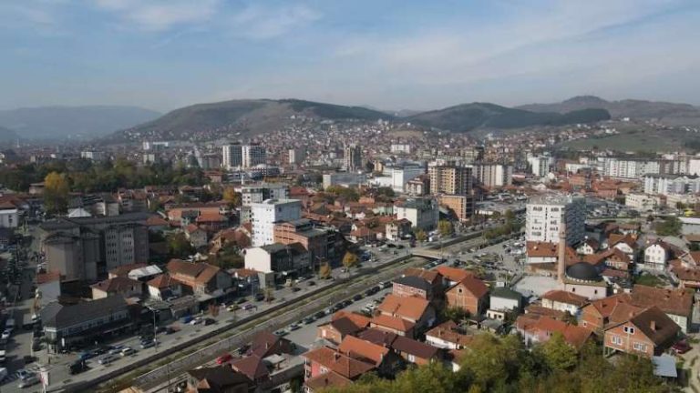 Udruženja "Reakt" i "Monitor"