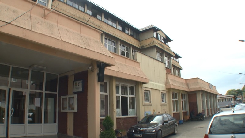 Škola za dizajn tekstila i kože spremna za prevremeni raspust