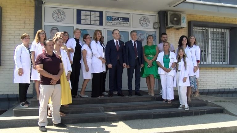 Konzul Bašol posetio ZZJZ