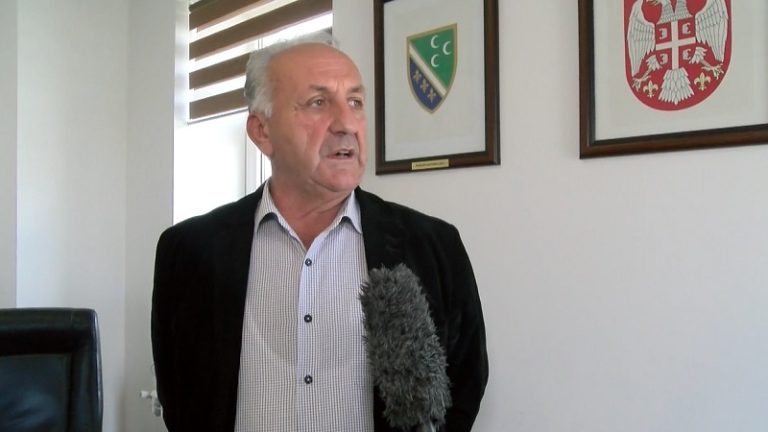 Mujagić: Pisarnica ne radi zbog pobošljanja kvaliteta usluga