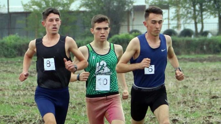 Atletičar Novog Pazara Aldin Ćatović na Krosu RTS u Požarevcu