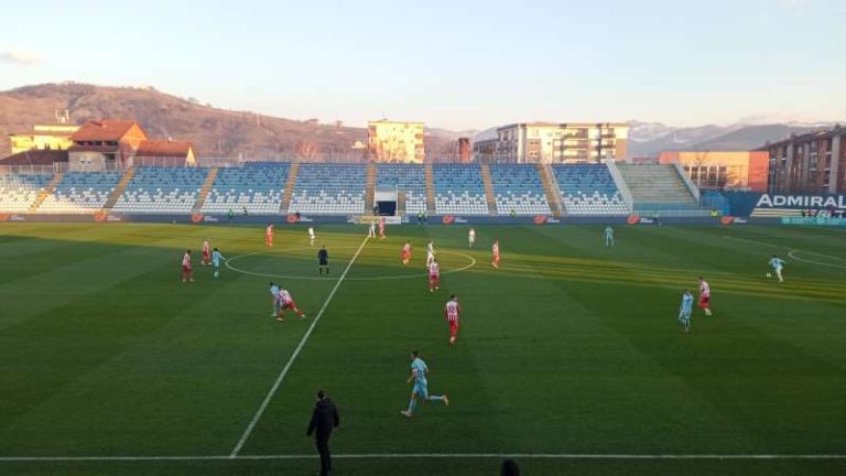 Fudbaleri Novog Pazara i Crvene zvezde u 19. kolu Super lige Srbije 2024/25