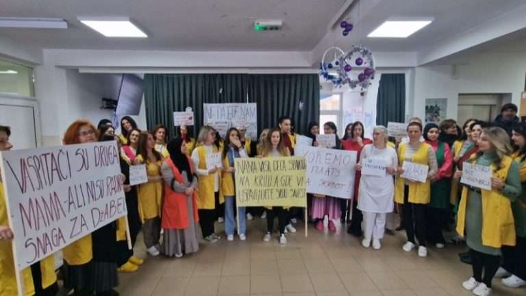 Štrajk upozorenja u vrtiću u Sjenici