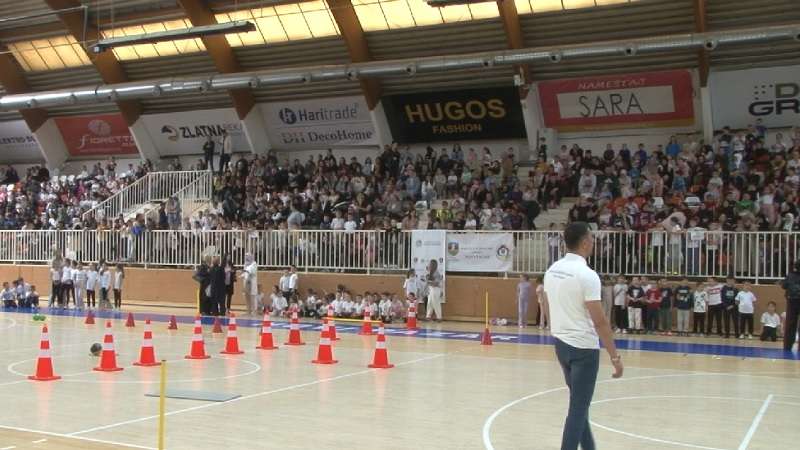 Pazarske sportske školske igre na cifri 700