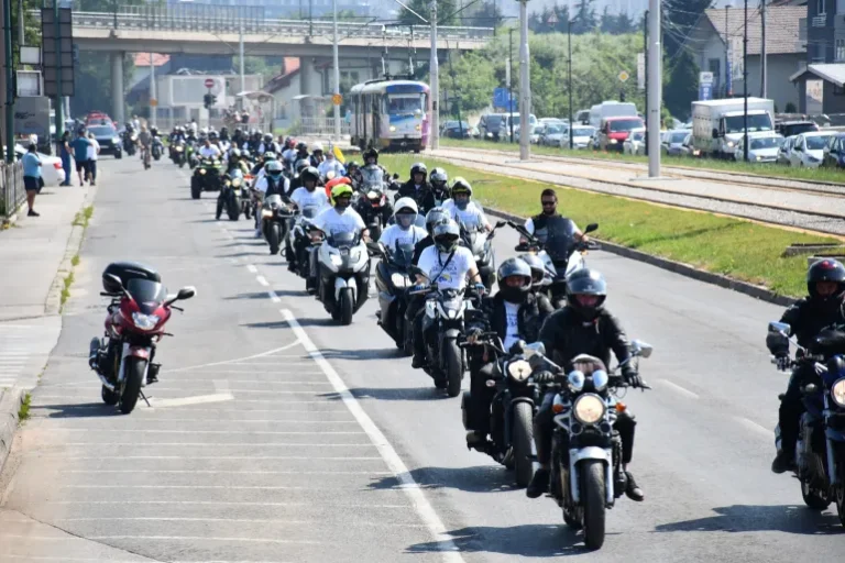(Facebook/Moto Maraton Srebrenica)