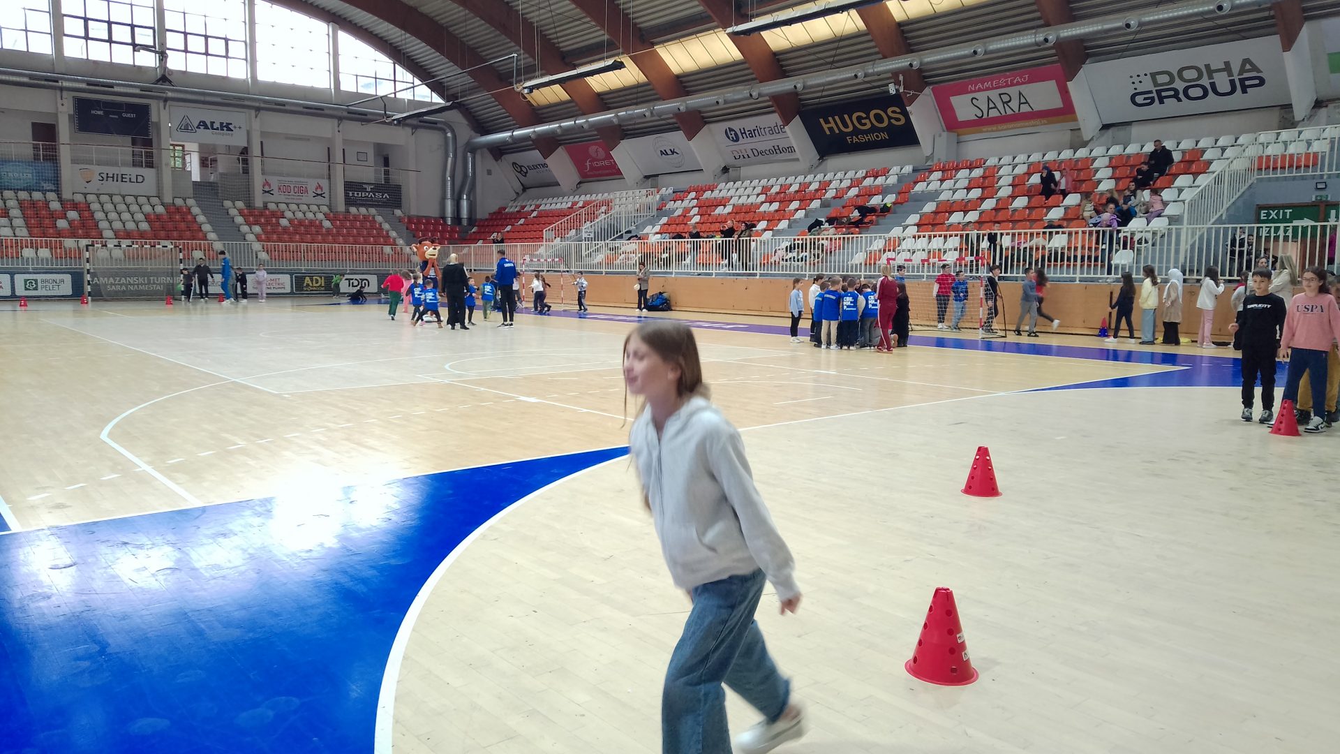 Mini rukomet u Sportskoj dvorani Pendik
