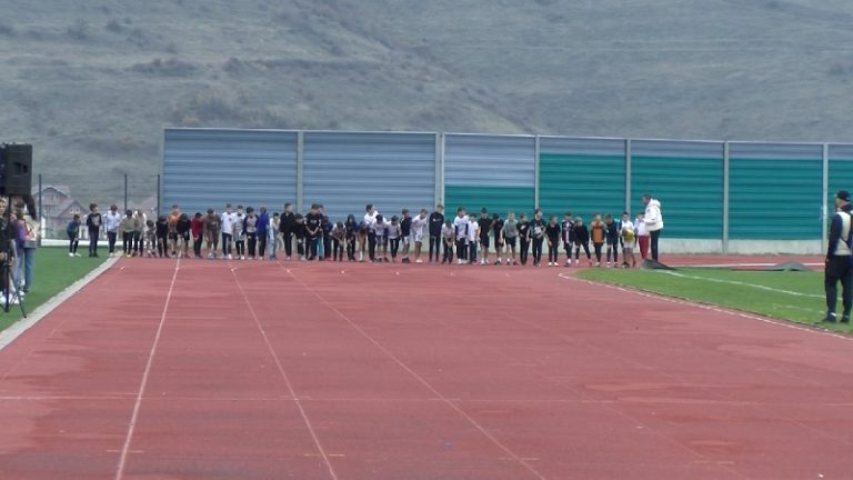 Jesenji kros za oko 500 školaraca