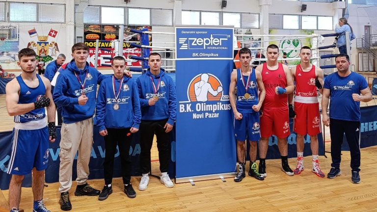 Četiri zlata za boksere Olimpikusa, tri za borce Novog Pazara